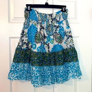 Lots of Love floral skirt. Size M